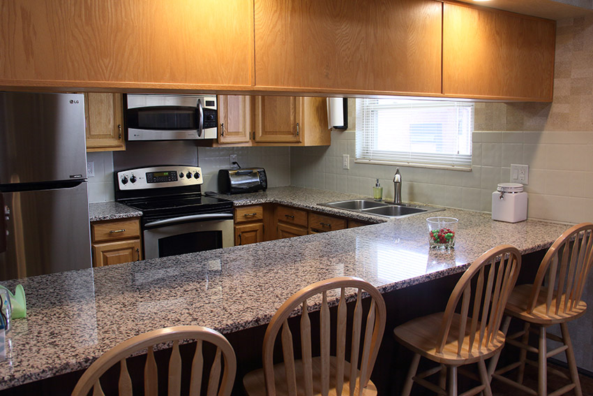 uncluttered-kitchen-counters